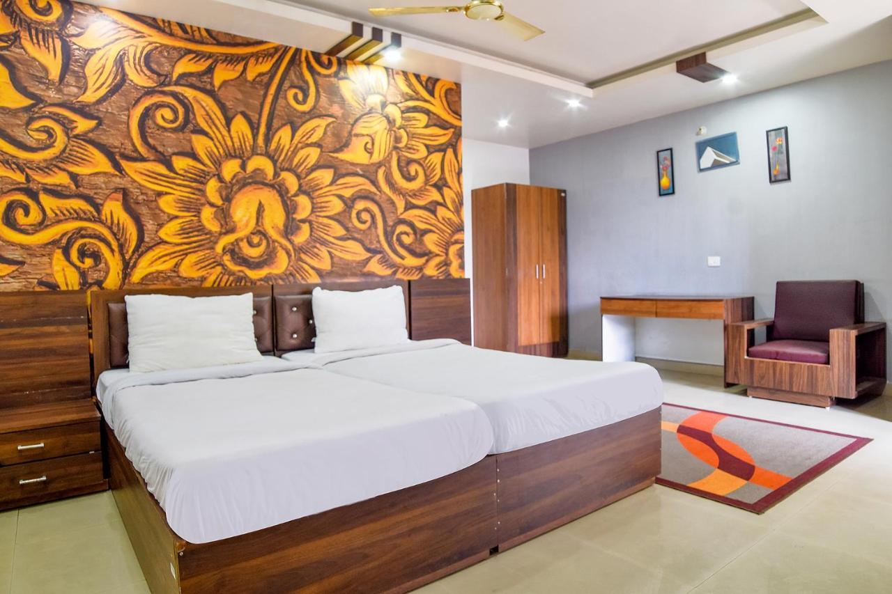 Fabhotel Ir Luxaria غاواهاتي المظهر الخارجي الصورة