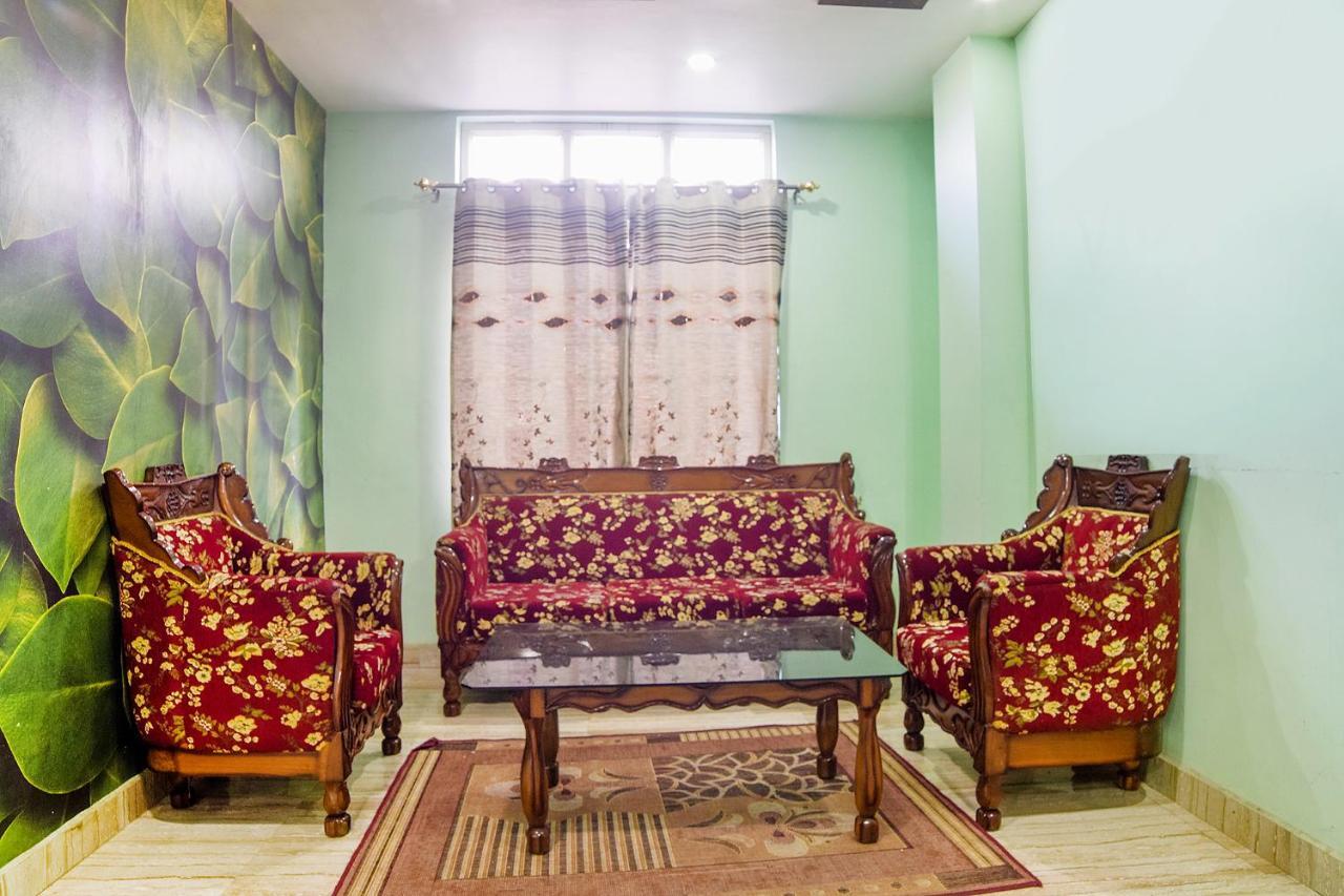 Fabhotel Ir Luxaria غاواهاتي المظهر الخارجي الصورة